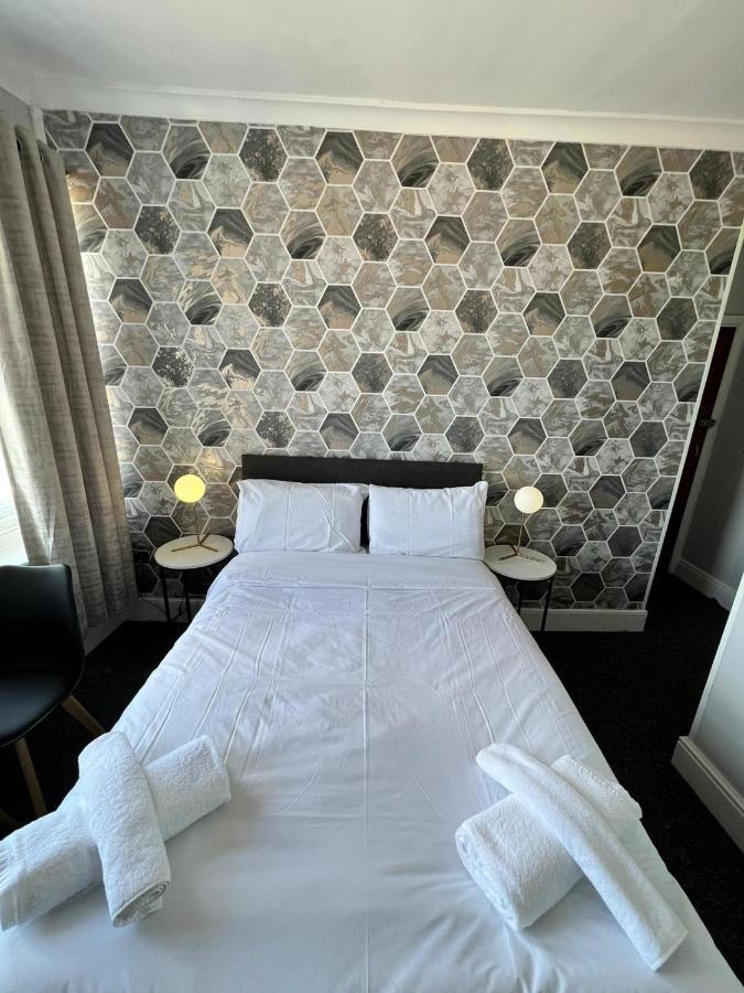 Hotel Oyo Marine Parade