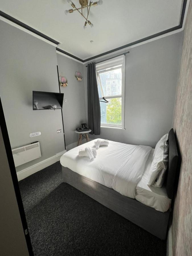 Oyo Marine Parade WTA Eastbourne