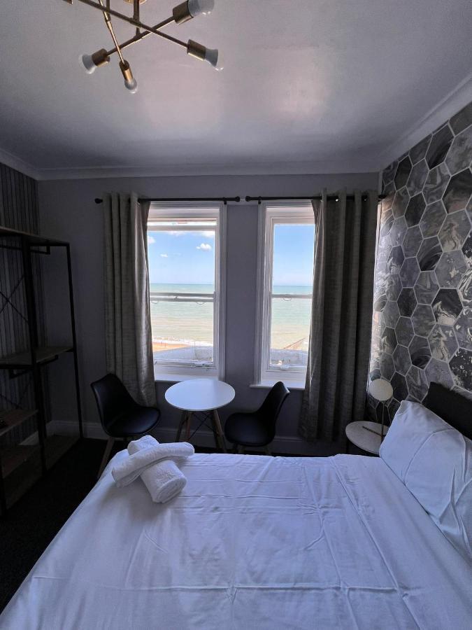Oyo Marine Parade 2* WTA Eastbourne