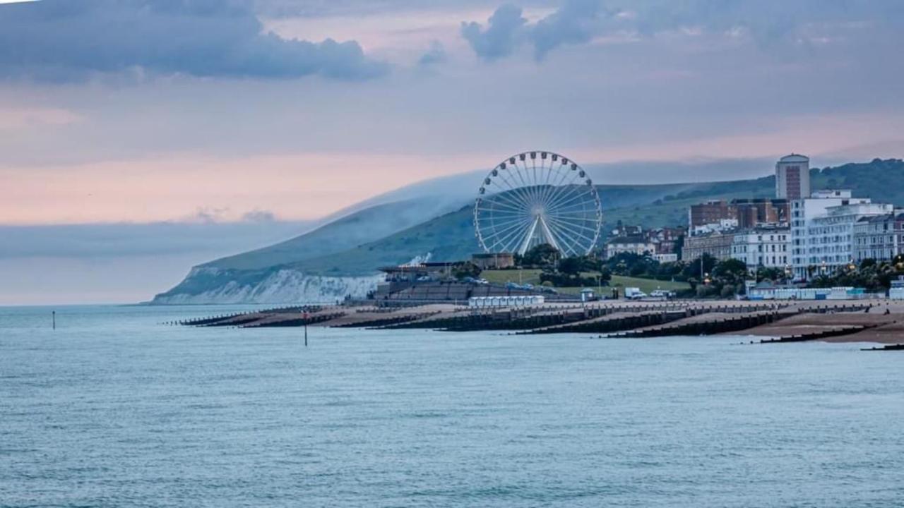 Oyo Marine Parade Hotel WTA Eastbourne